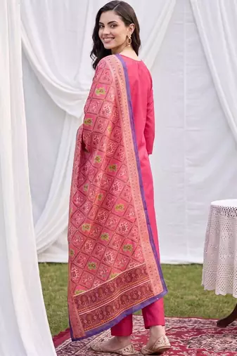 women ethnic motifs regular kurta with trousers & with dupatta