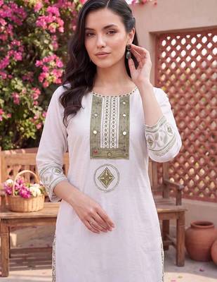 women ethnic motifs embroidered regular thread work cotton kurta with trousers & with dupatta 3
