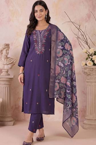 women floral embroidered regular thread work kurta with trousers & with dupatta