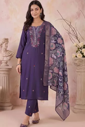 women floral embroidered regular thread work kurta with trousers & with dupatta