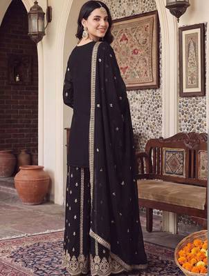 women ethnic motifs embroidered regular thread work kurta with sharara & with dupatta 4