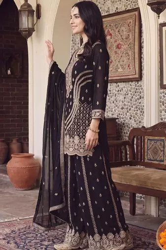 women ethnic motifs embroidered regular thread work kurta with sharara & with dupatta