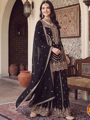 women ethnic motifs embroidered regular thread work kurta with sharara & with dupatta 6