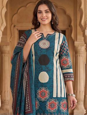 women ethnic motifs printed regular mirror work cotton kurta with trousers & with dupatta 2