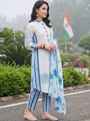 women floral printed regular cotton kurta with trousers & with dupatta 4
