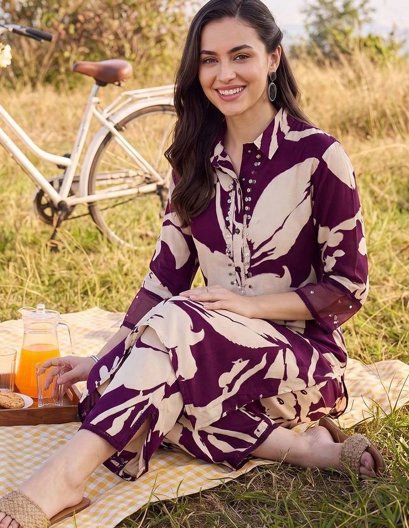women floral printed regular sequinned kurta with trousers