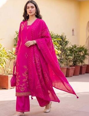 women floral printed regular kurta with palazzos & with dupatta 4