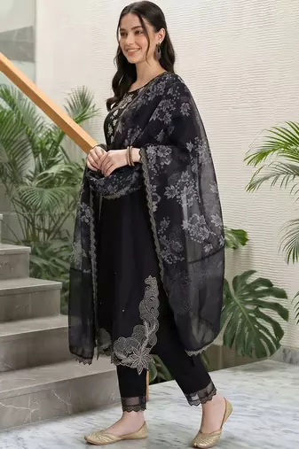 women ethnic motifs embroidered regular thread work kurta with trousers & with dupatta
