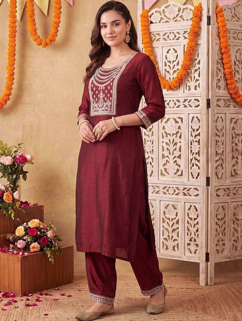women ethnic motifs embroidered regular thread work liva kurta with patiala