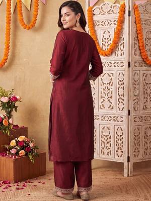 women ethnic motifs embroidered regular thread work liva kurta with patiala 6