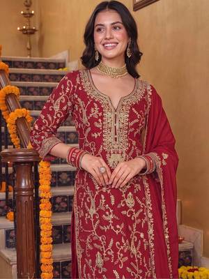 women ethnic motifs embroidered regular kurta with palazzos & with dupatta 3