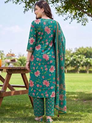 women floral printed regular thread work cotton kurta with trousers & with dupatta 4
