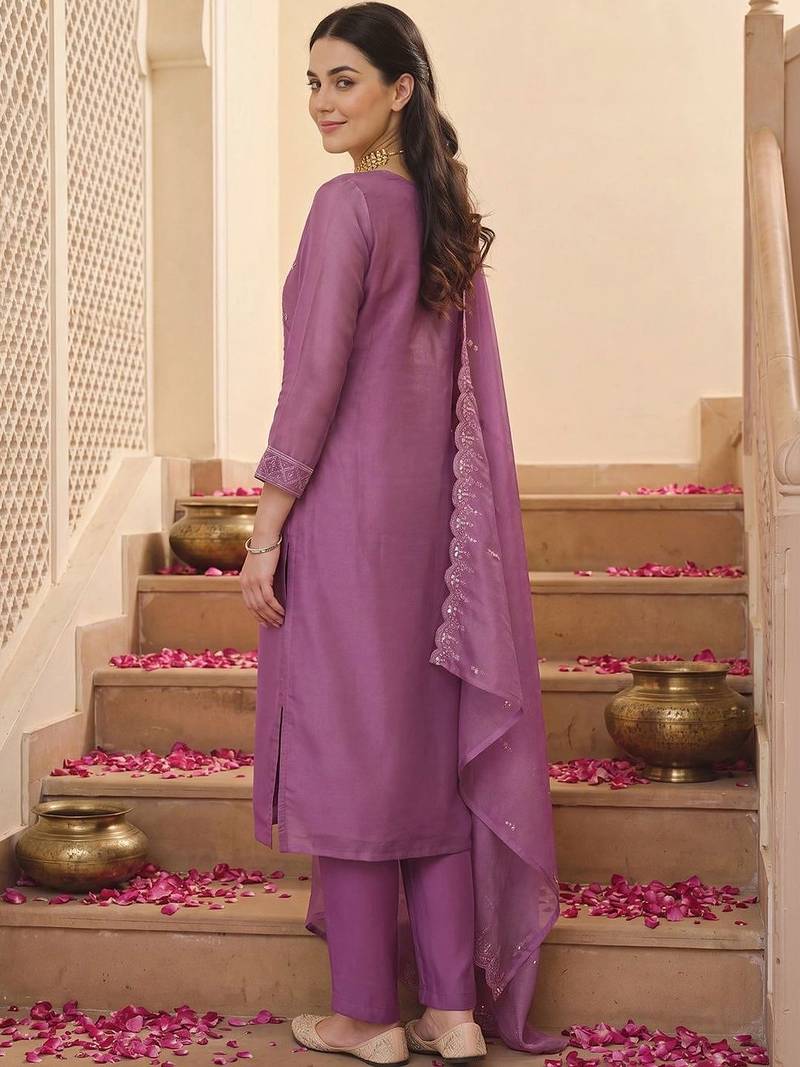 women ethnic motifs kurta with trouser & dupatta
