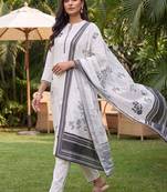 women floral printed regular cotton kurta with palazzos & with dupatta