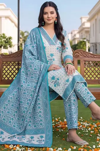 women floral printed regular cotton kurta with trousers & with dupatta