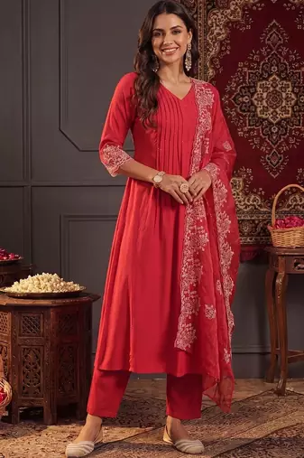 women ethnic motifs regular thread work kurta with trousers & with dupatta