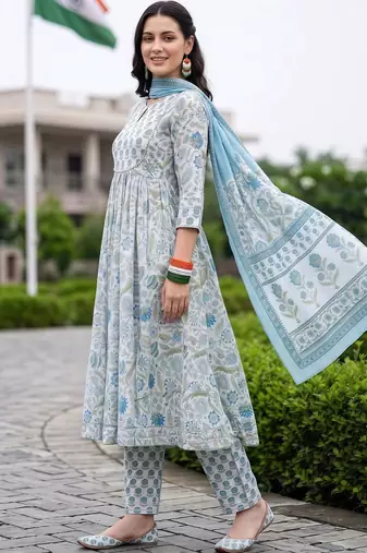 women floral printed empire cotton kurta with trousers & with dupatta