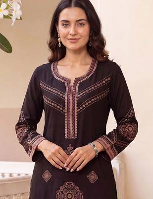 women ethnic motifs printed regular kurta with palazzos & with dupatta 3