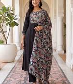 women ethnic motifs embroidered regular thread work kurta with trousers & with dupatta