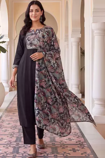 women ethnic motifs embroidered regular thread work kurta with trousers & with dupatta