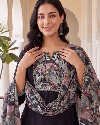 women ethnic motifs embroidered regular thread work kurta with trousers & with dupatta 6