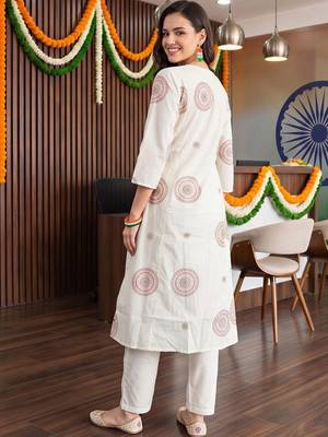 women ethnic motifs printed empire mirror work cotton kurta with trousers 6