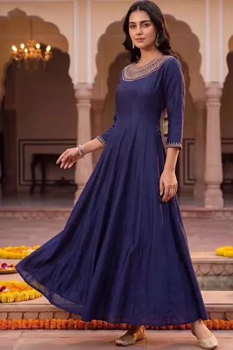 women ethnic motifs embroidered empire thread work kurta with trousers