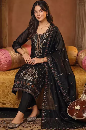 women ethnic motifs embroidered regular kurta with trousers & with dupatta