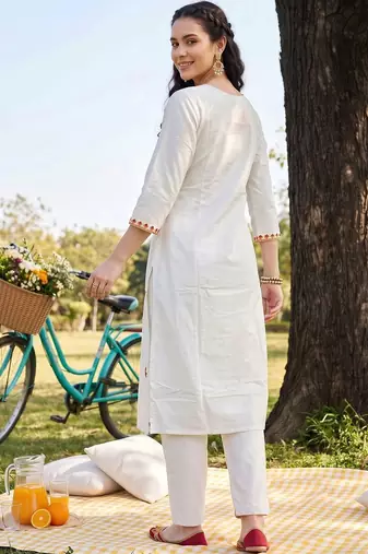 women ethnic motifs embroidered regular thread work cotton kurta with trousers & with dupatta