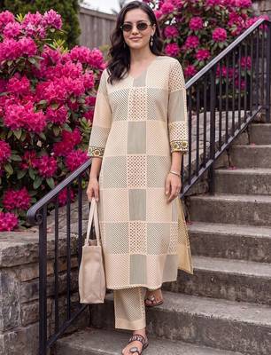 women printed regular cotton kurta with palazzos 1