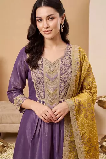 women ethnic motifs embroidered regular kurta with trousers & with dupatta