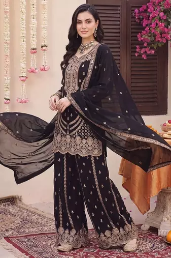 women ethnic motifs embroidered regular kurta with sharara & with dupatta