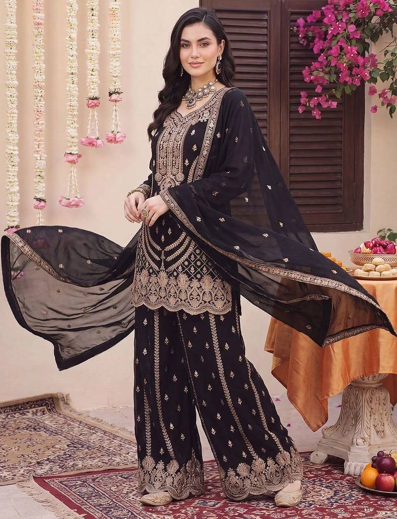 women ethnic motifs embroidered regular kurta with sharara & with dupatta