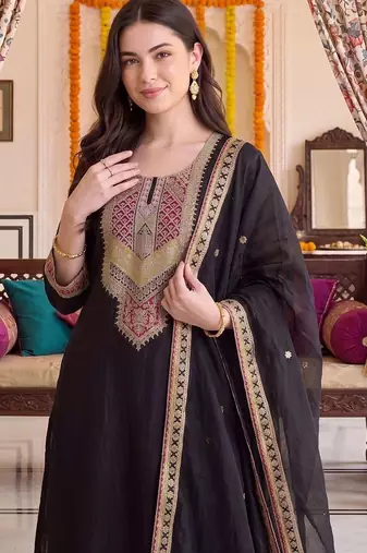 women ethnic motifs embroidered regular kurta with trousers & with dupatta