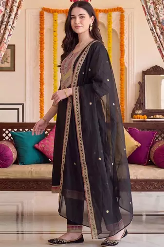 women ethnic motifs embroidered regular kurta with trousers & with dupatta