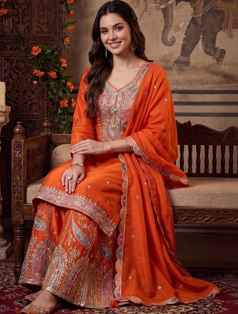 women ethnic motifs embroidered regular kurta with sharara & with dupatta