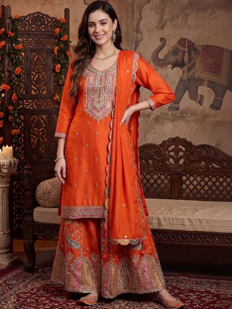 women ethnic motifs embroidered regular kurta with sharara & with dupatta