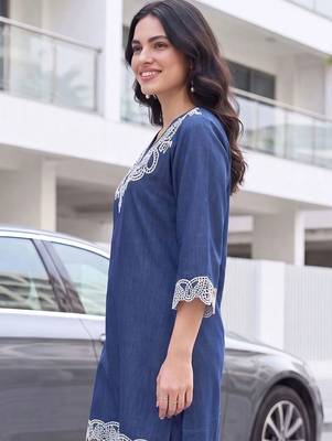 women ethnic motifs embroidered regular thread work linen kurta with palazzos 5