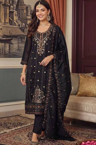women ethnic motifs embroidered regular sequinned kurta with trousers & with dupatta