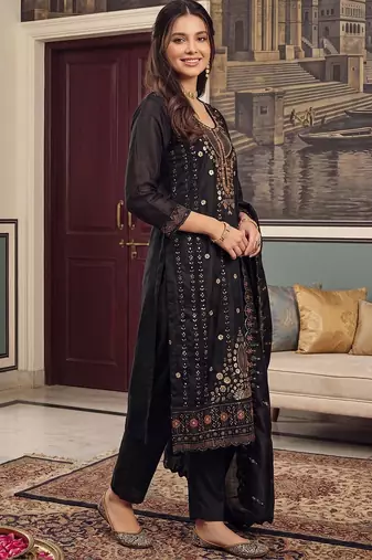 women ethnic motifs embroidered regular sequinned kurta with trousers & with dupatta
