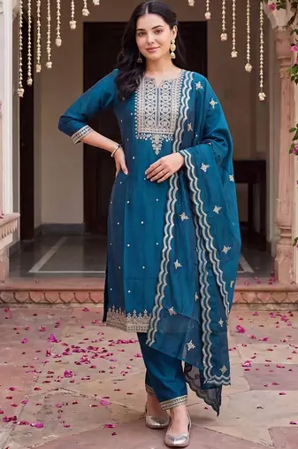 women ethnic motifs embroidered regular thread work kurta with trousers & with dupatta