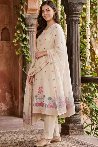 women ethnic motifs printed regular thread work kurta with trousers & with dupatta