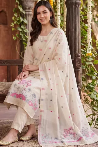 women ethnic motifs printed regular thread work kurta with trousers & with dupatta