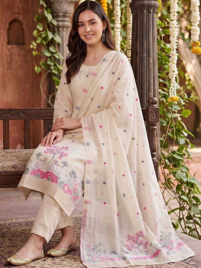 women ethnic motifs printed regular thread work kurta with trousers & with dupatta