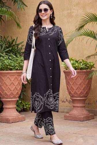 women floral printed regular cotton kurta with trousers