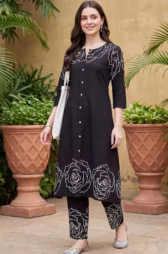 women floral printed regular cotton kurta with trousers