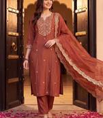 women floral embroidered regular liva kurta with trousers & with dupatta