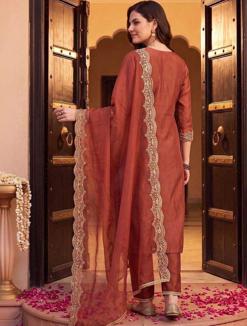 women floral embroidered regular liva kurta with trousers & with dupatta