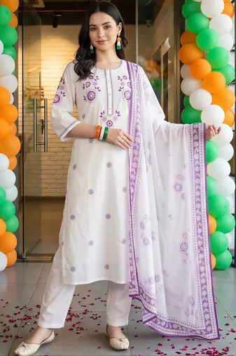 women floral embroidered regular thread work cotton kurta with trousers & with dupatta