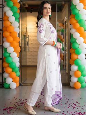 women floral embroidered regular thread work cotton kurta with trousers & with dupatta 4